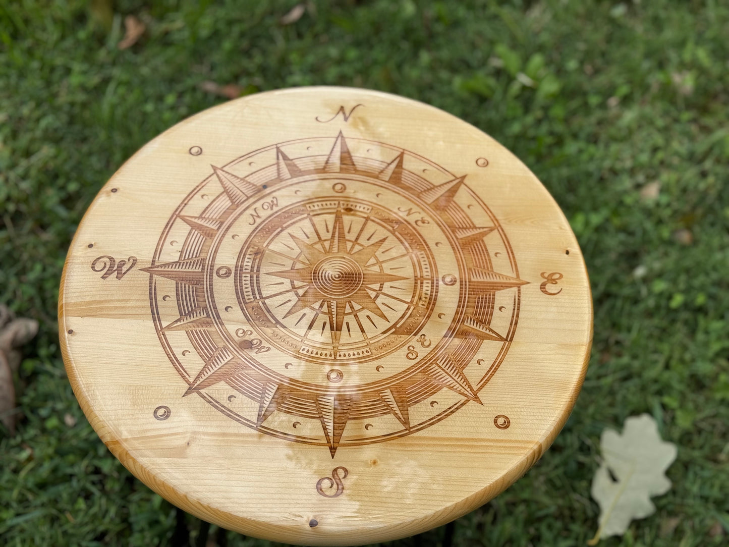 Compass Table